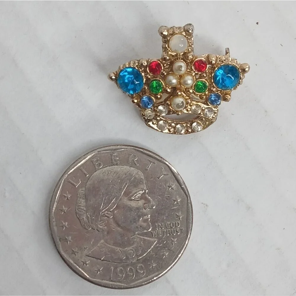 Vintage Rhinestone Crown Brooch Flowers Jewels Sparkling Regency 1 x 1.5